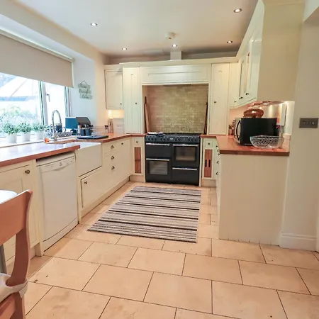 Σπίτι διακοπών Domvs *